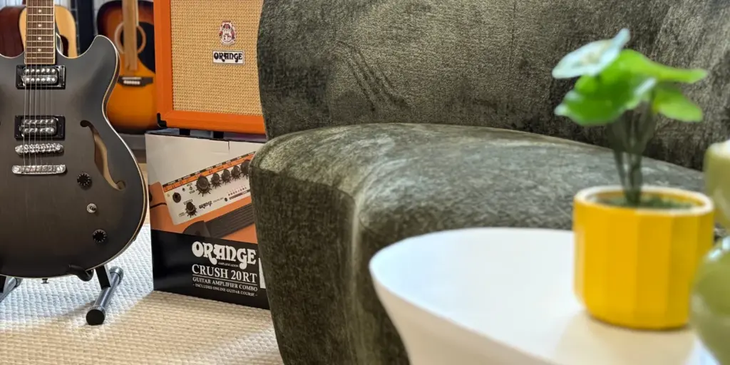 Muziekwinkel van Muziekschool Hidding in Klazienaveen